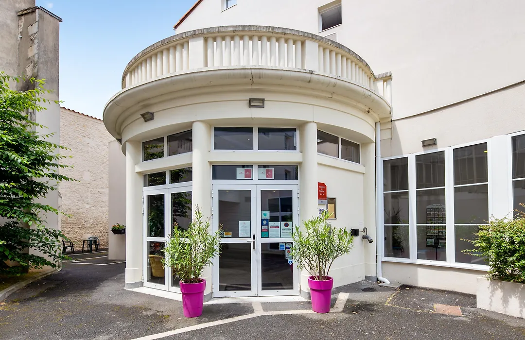 Appart'City Confort Niort Centre-1