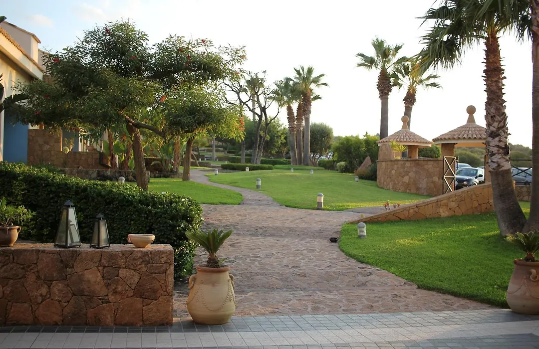 Hotel Capo Campolato-1