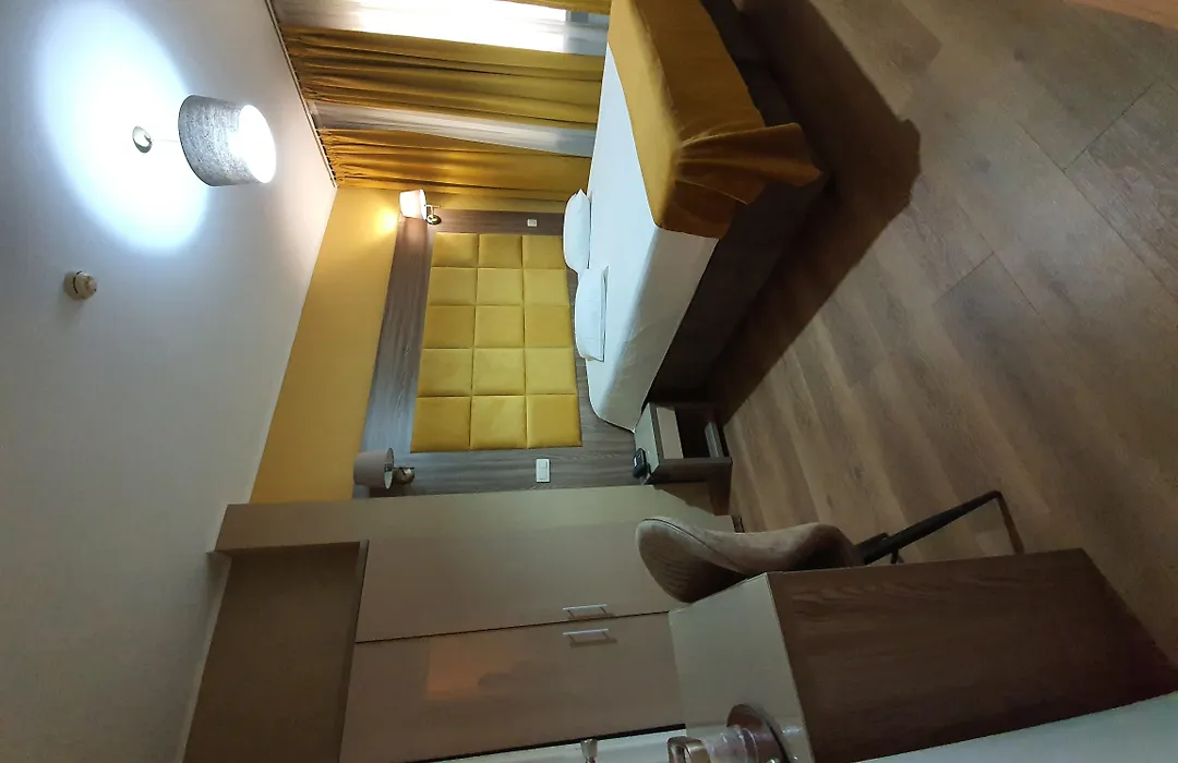 Hotel Midi-Zuid-1