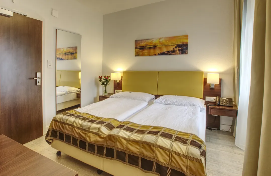 Hotel Rheinfelderhof-1