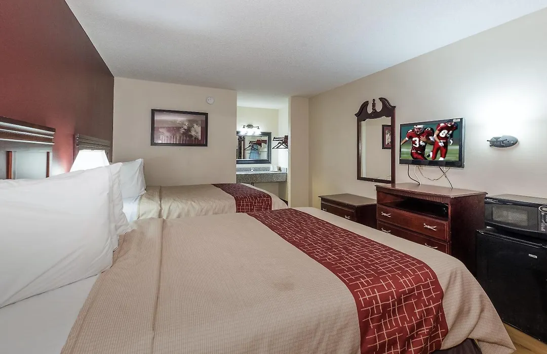Red Roof Inn Chipley-1