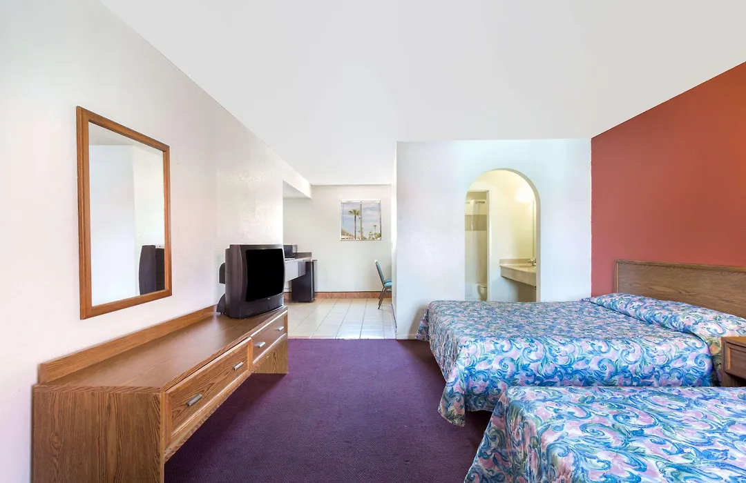 Travelodge Suites Mesa-1