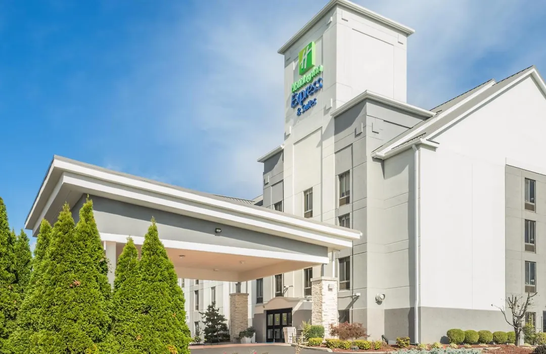 Holiday Inn Express Hotel & Suites Louisville East By Ihg-1