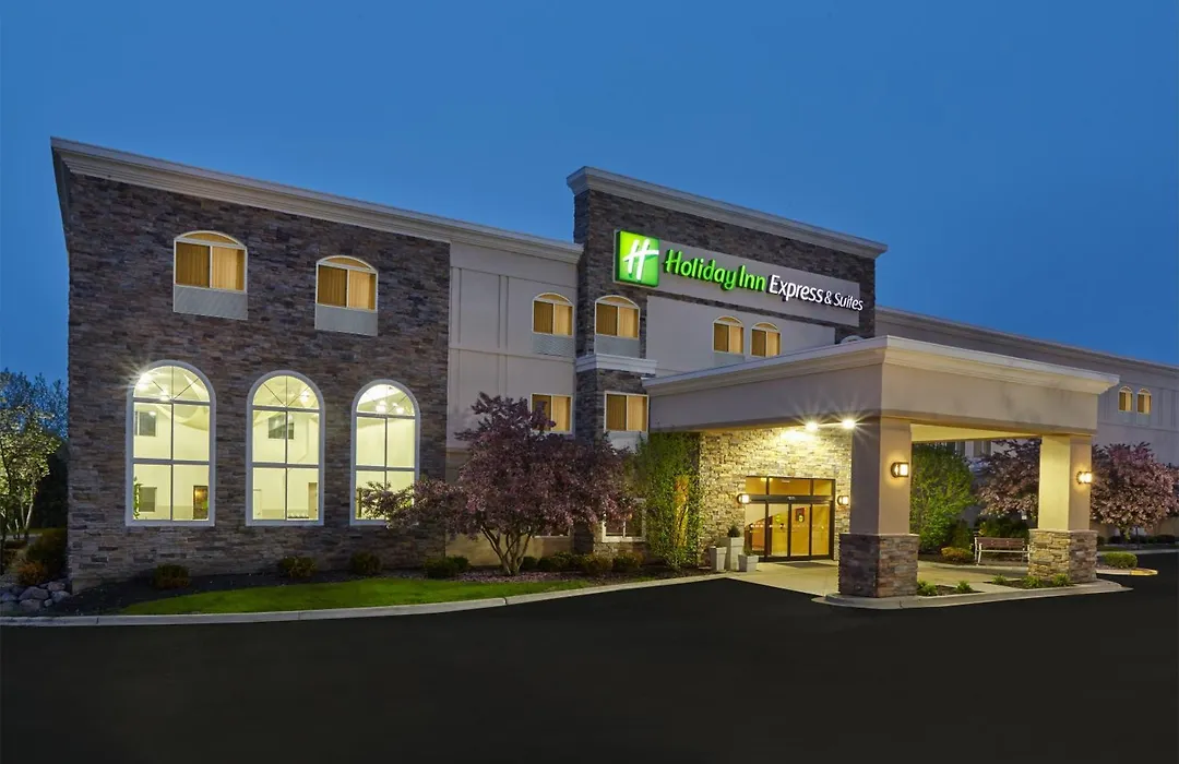 Holiday Inn Express & Suites Chicago-Libertyville By Ihg-1