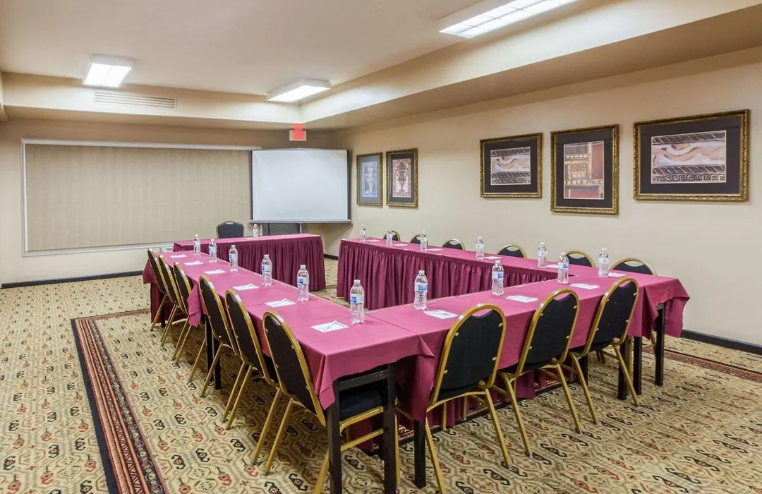 Hawthorn Extended Stay By Wyndham Bloomington-1