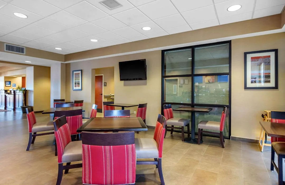 Comfort Inn & Suites Lagrange East-1