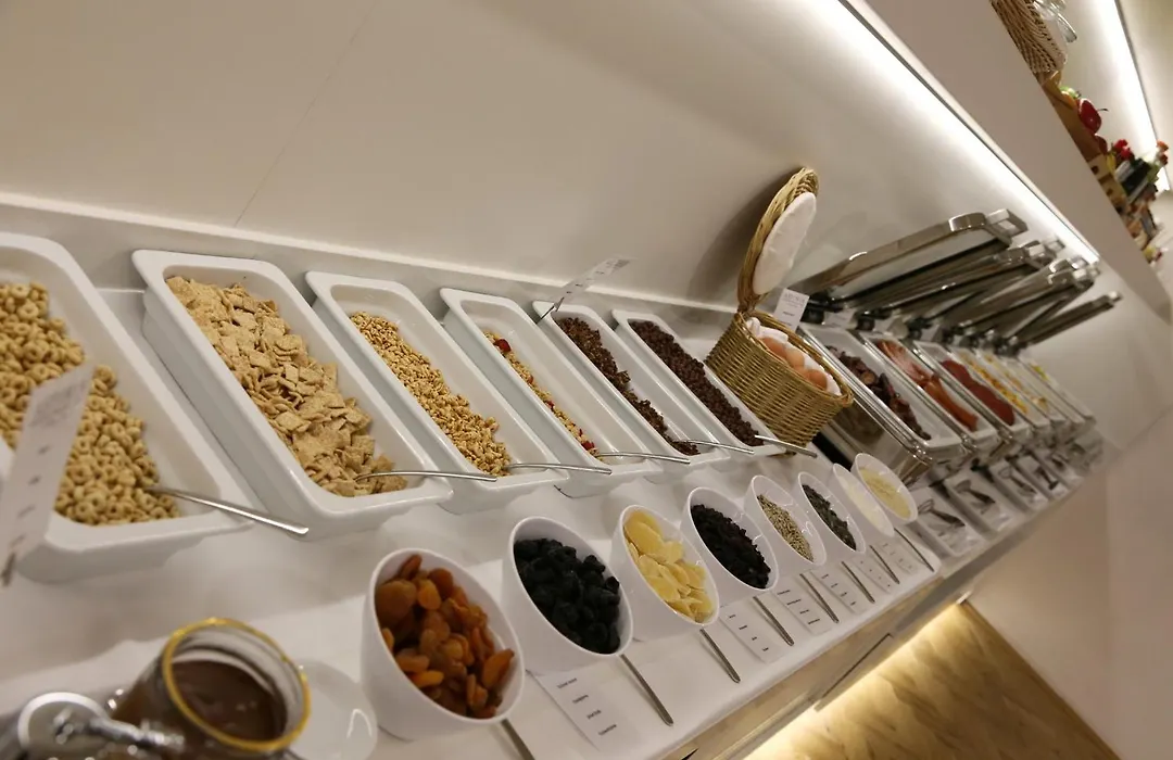 Astoria Hotel & Medical Spa-1