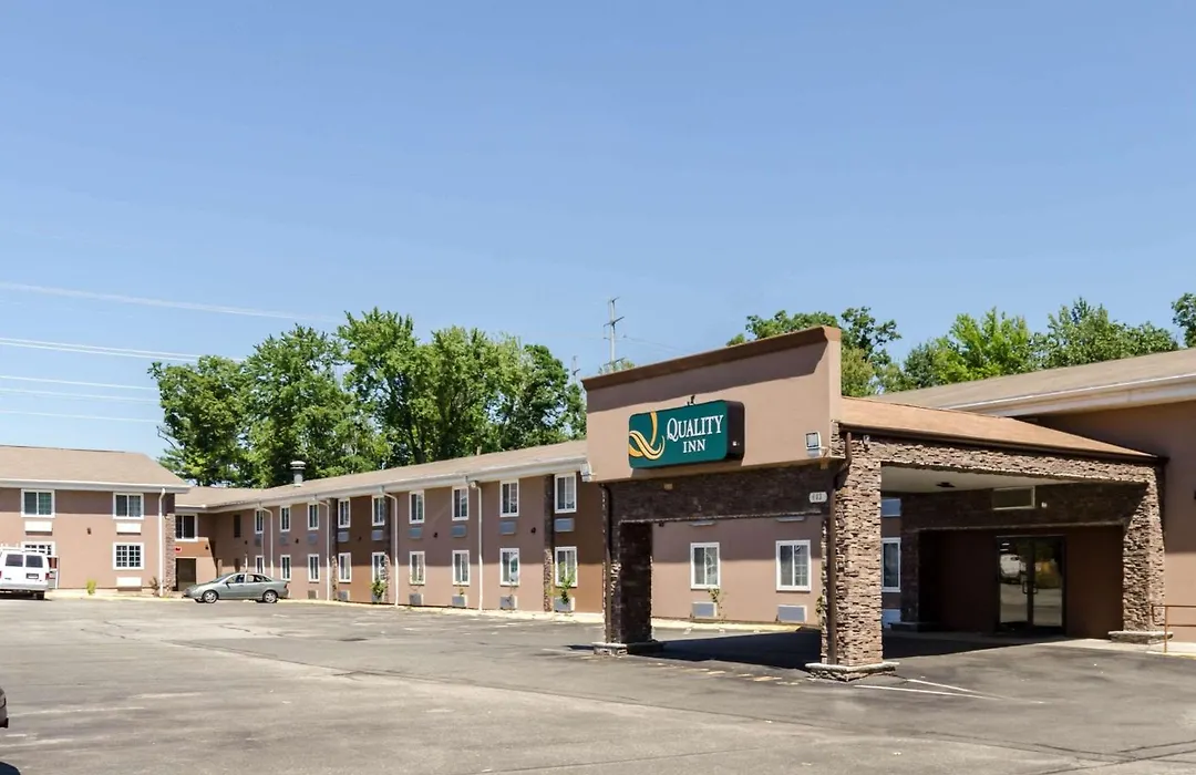 Quality Inn Chicopee-Springfield-1