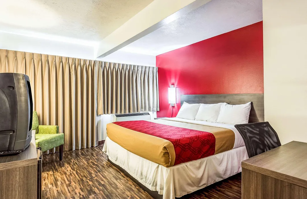 Econo Lodge Near Snake River-1