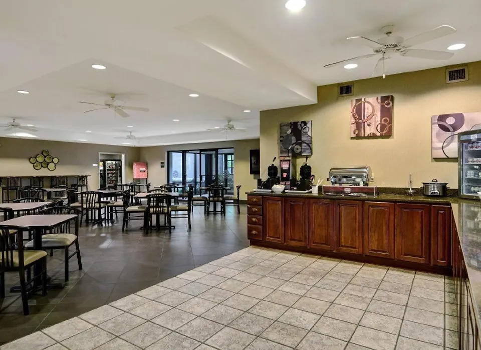 Comfort Inn & Suites Hot Springs Midtown-1