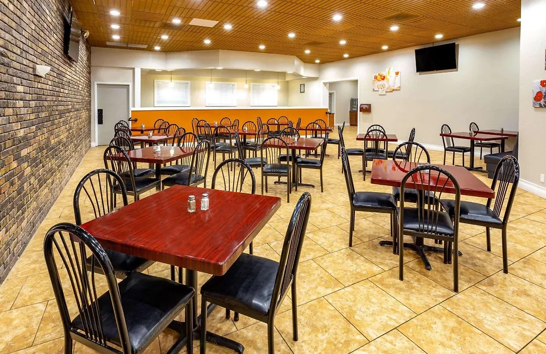 Americinn By Wyndham Janesville-1
