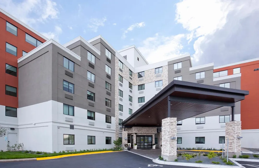 Holiday Inn Express Roseville-St. Paul By Ihg-1