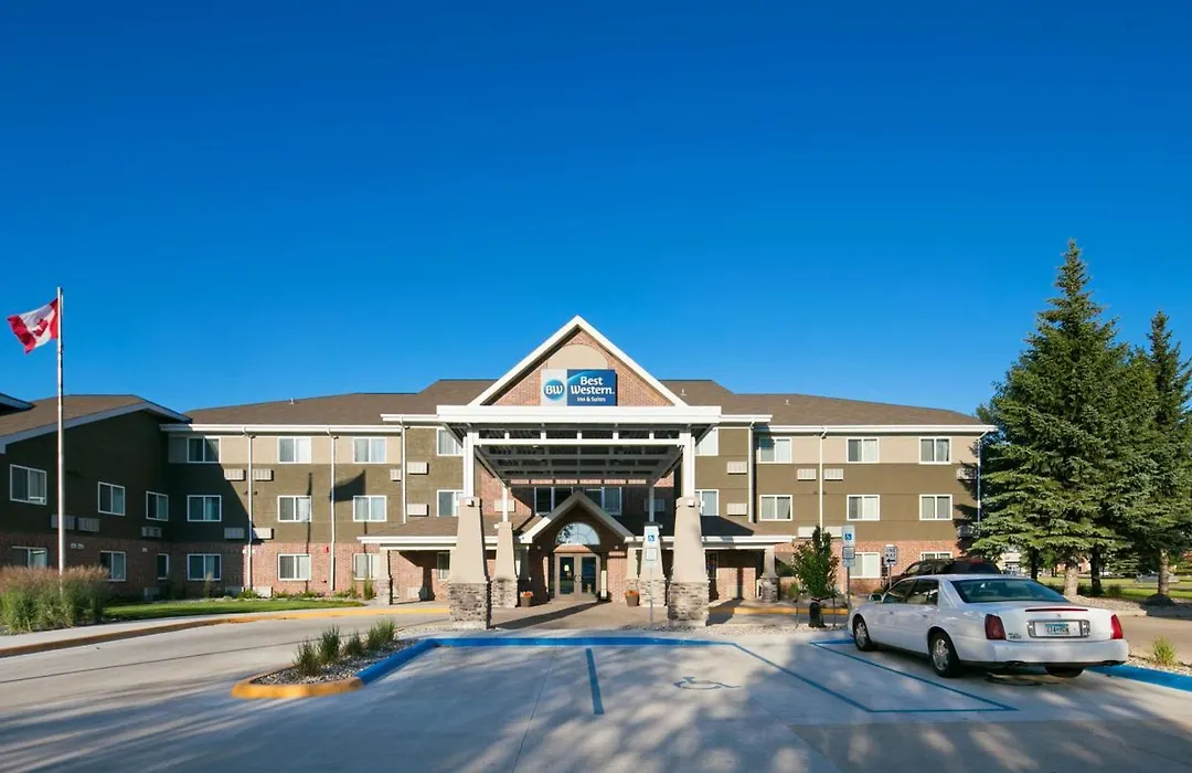 Best Western Harvest Inn & Suites-1