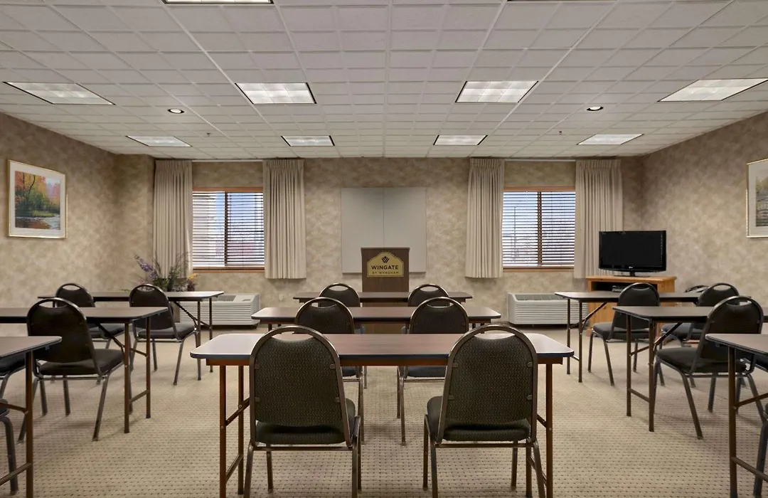 Wingate By Wyndham Pueblo-1