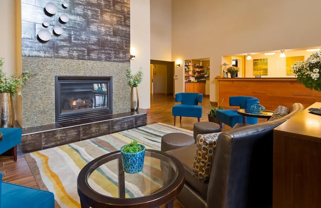 Best Western Plus Menomonie Inn & Suites-1