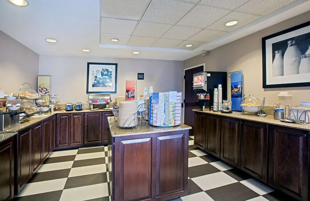 Hampton Inn West Springfield-1