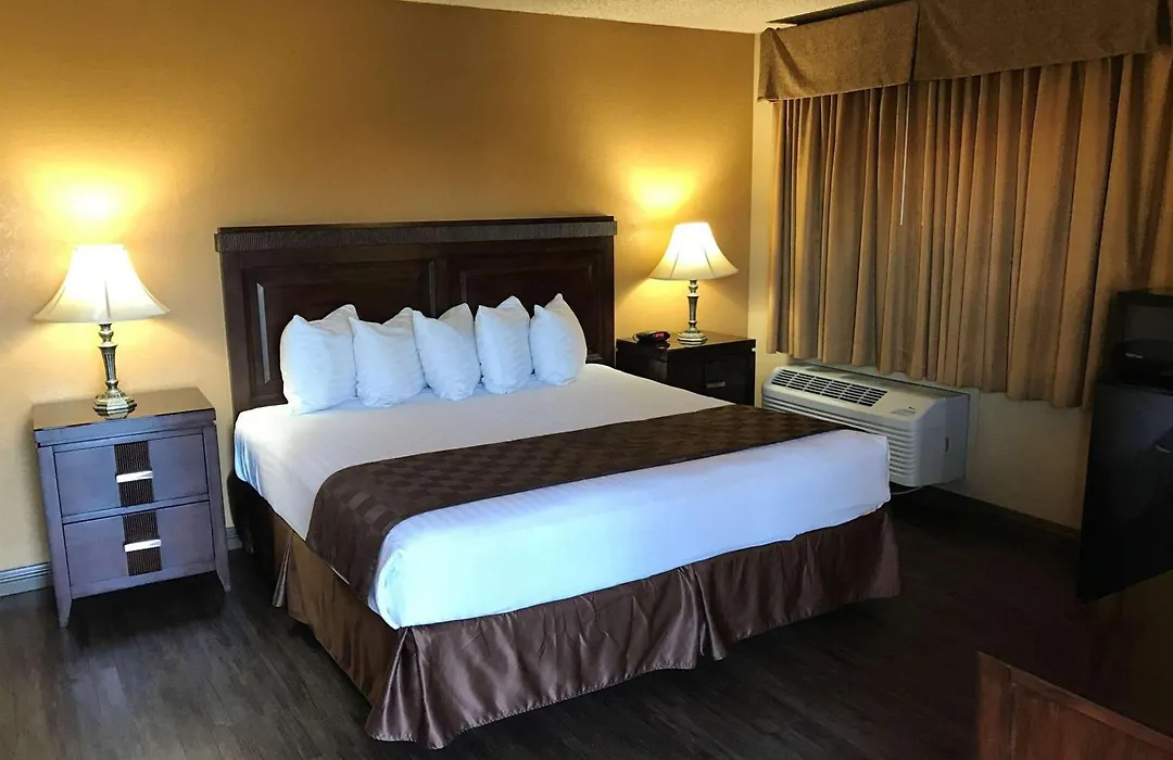 Empire Inn-1