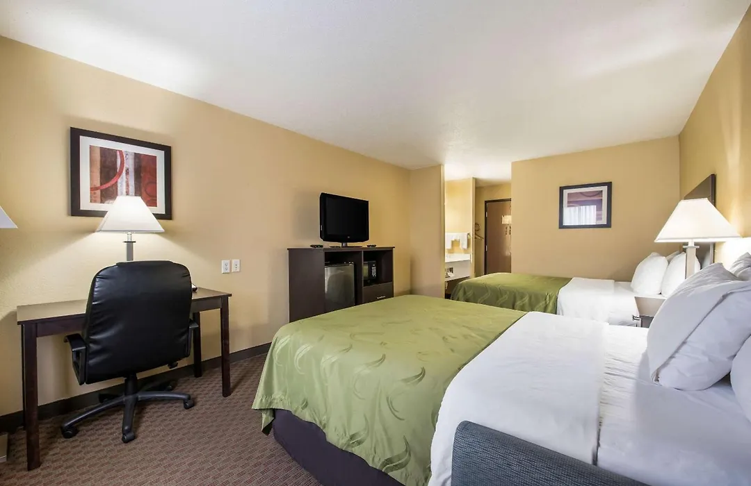 Quality Inn & Suites Menomonie-1