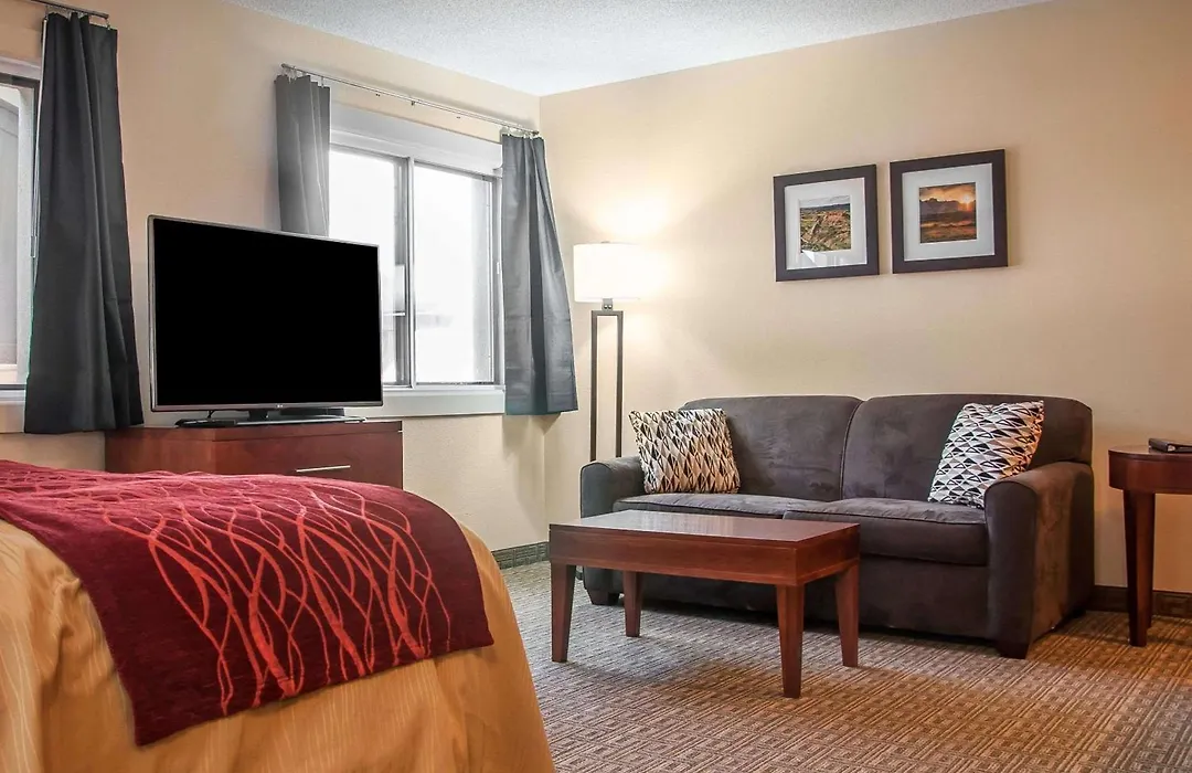Comfort Inn Dickinson-1