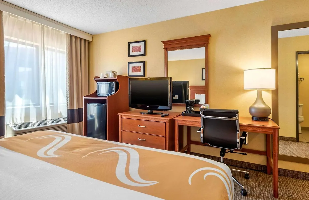 Quality Inn Pueblo North-1