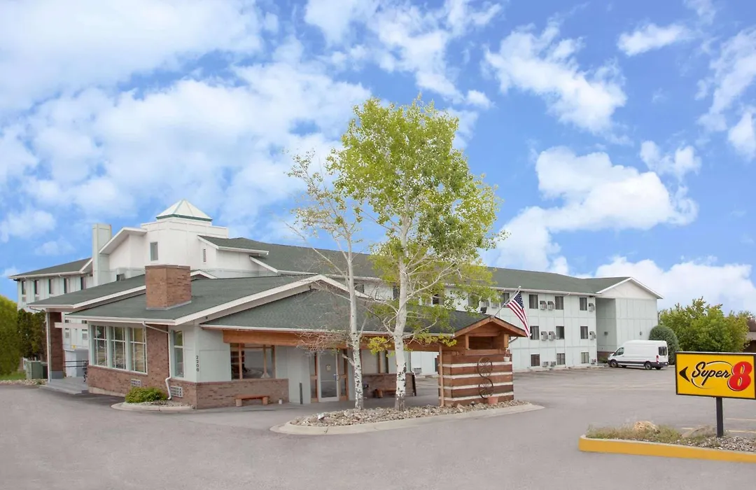 Super 8 By Wyndham Helena-1