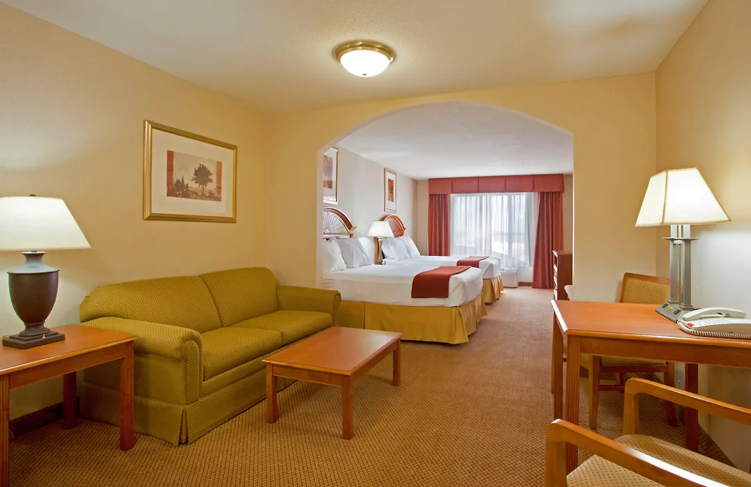 Holiday Inn Express Hotel & Suites Logansport By Ihg-1