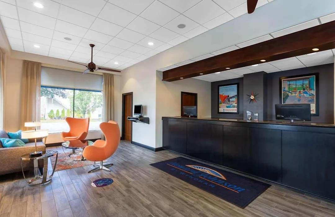 Howard Johnson By Wyndham Portsmouth-1