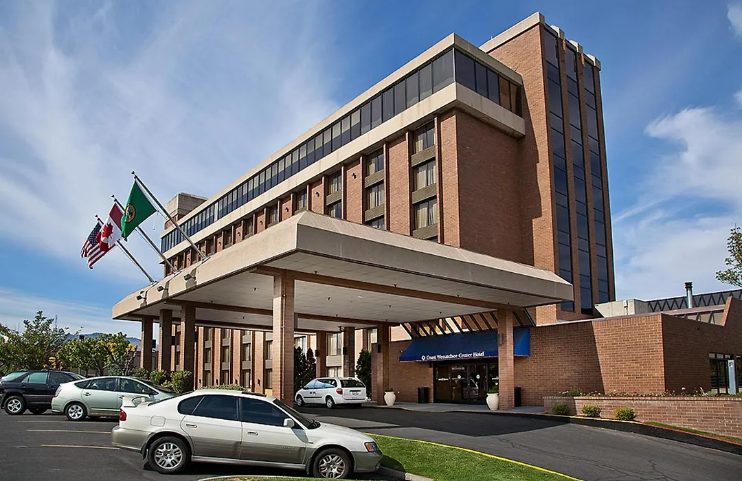 Coast Wenatchee Center Hotel (Adults Only)-1