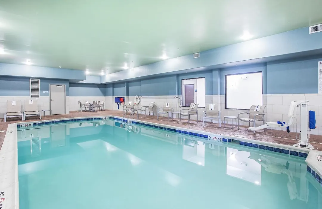 Holiday Inn Express Hotel & Suites Glasgow By Ihg-1
