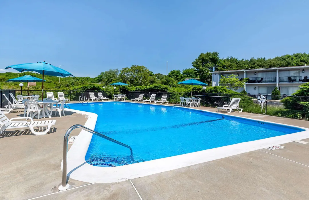 Rodeway Inn Mystic-1