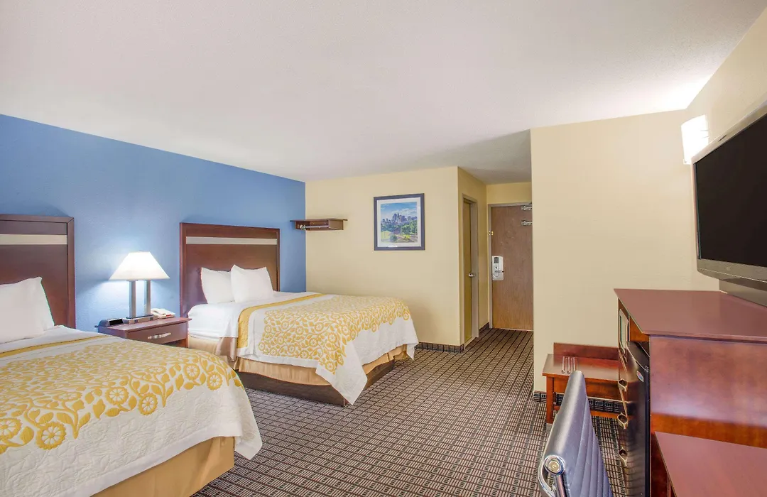 Days Inn -New Haven-1