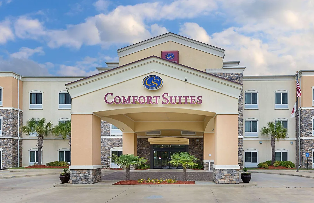 Comfort Suites-1