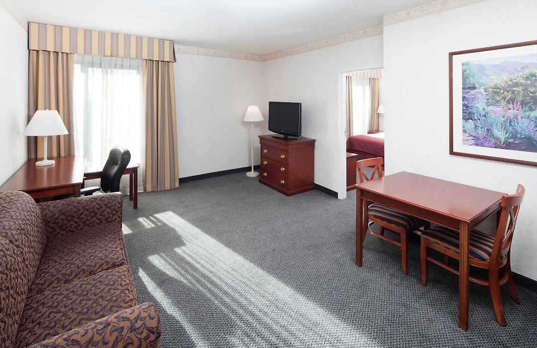Red Lion Hotel & Conference Center - Seattle/Renton-1