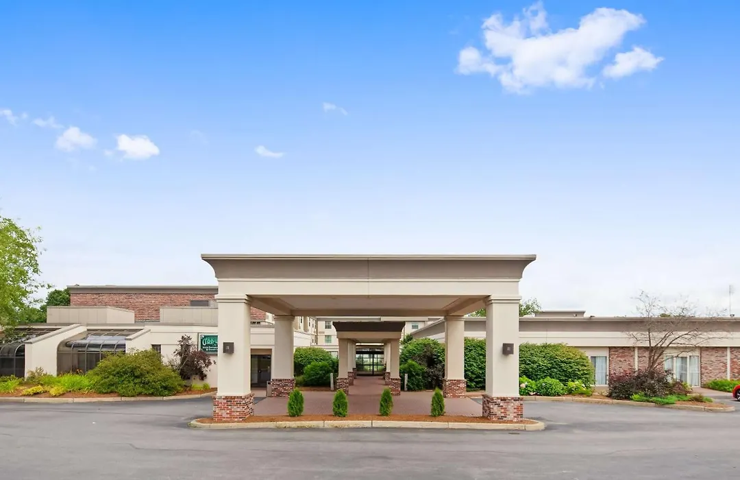 Best Western Plus Waterville Grand Hotel-1
