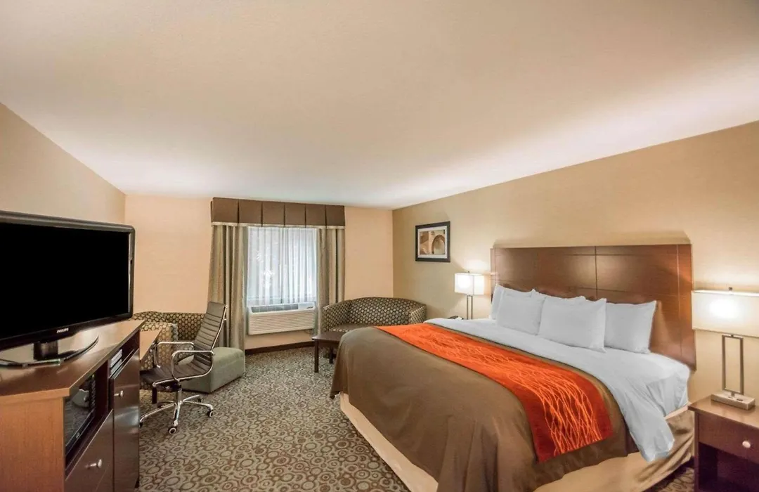 Quality Inn Corning-1