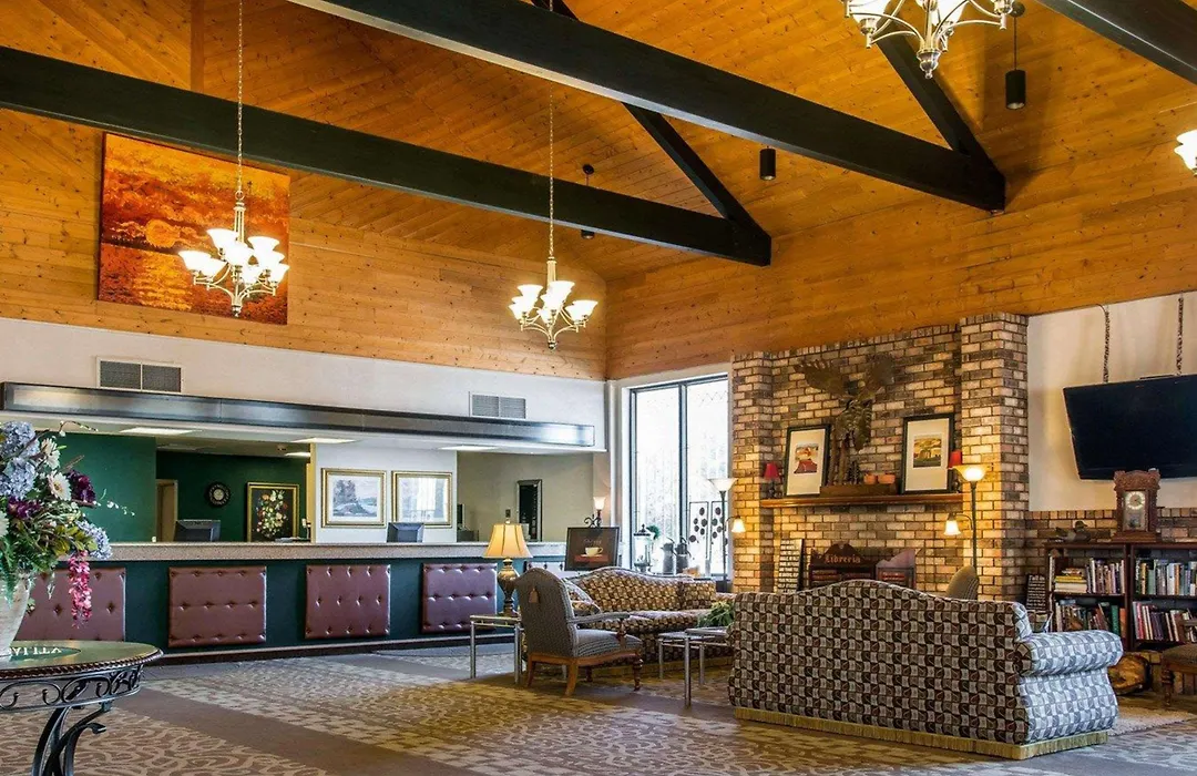 Quality Inn & Suites Escanaba North-1