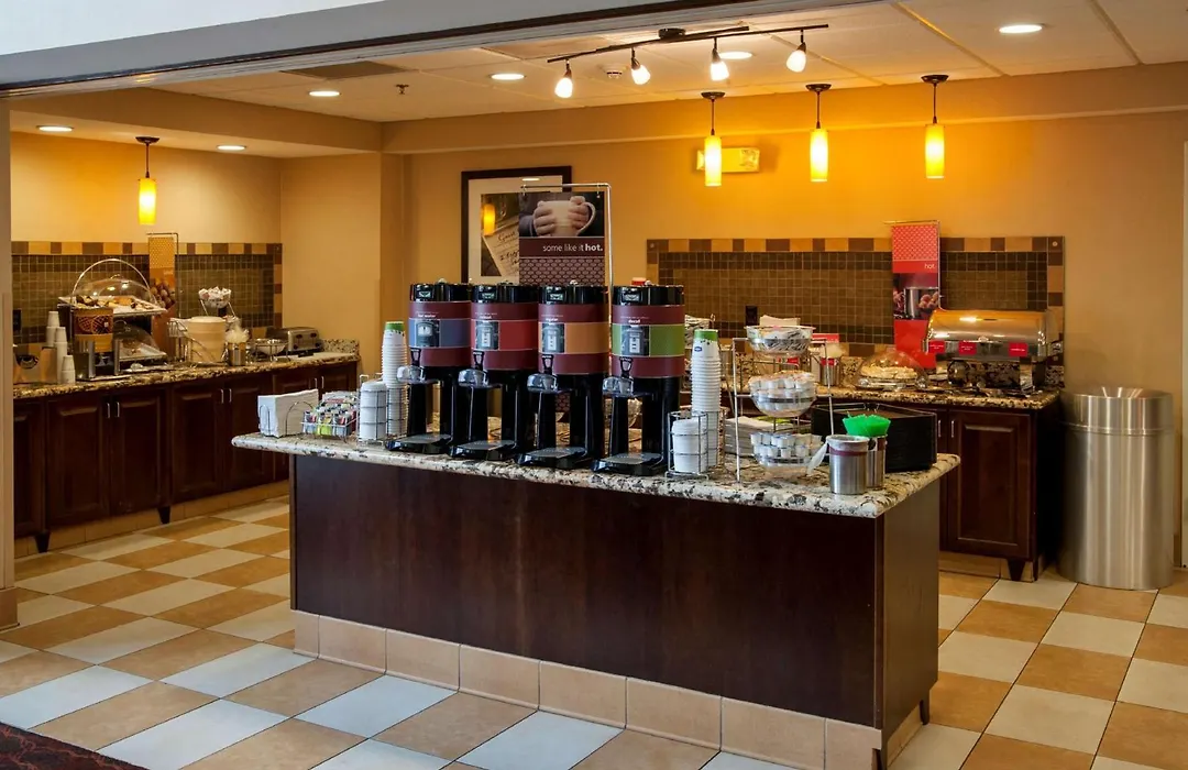 Hampton Inn & Suites Watertown-1