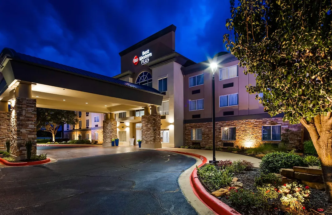 Best Western Plus Rama Inn & Suites-1