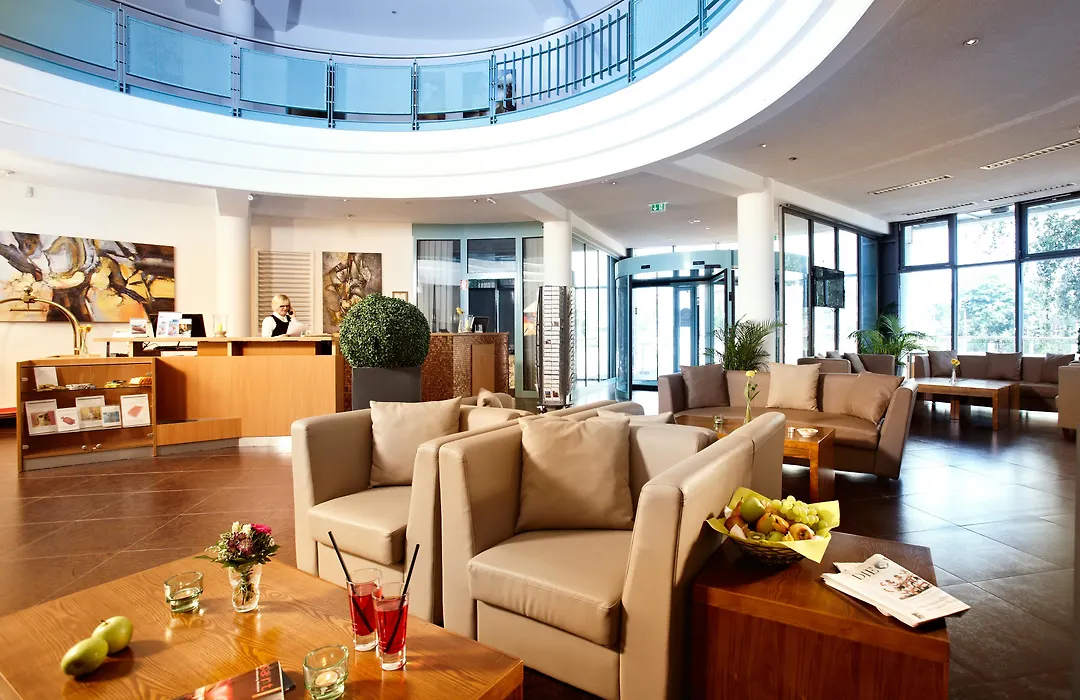 Hotel Kiel By Golden Tulip-1