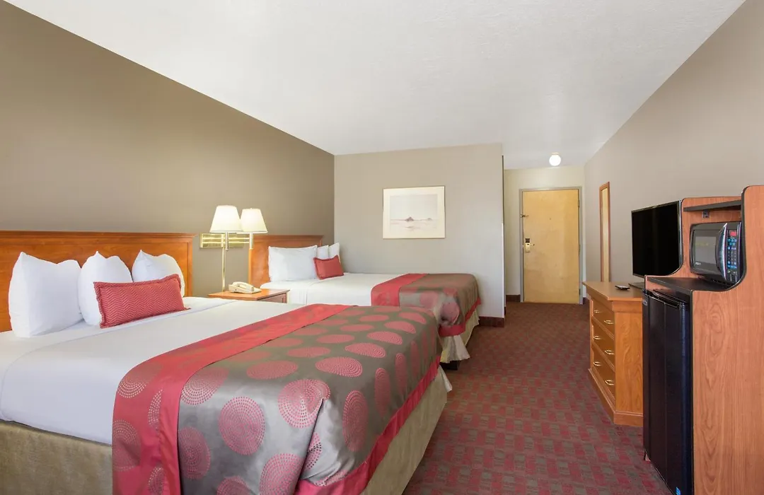 Ramada By Wyndham St George-1