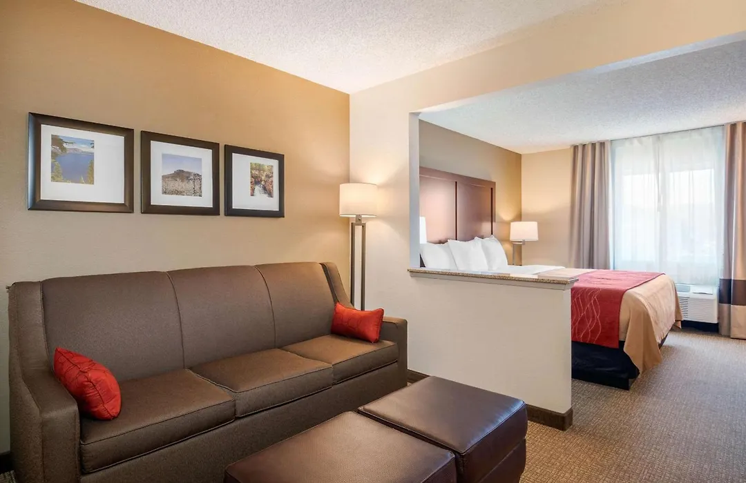 Comfort Inn Medford North-1