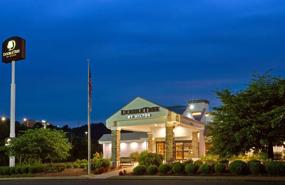 Doubletree By Hilton Washington Meadow Lands Casino Area-1