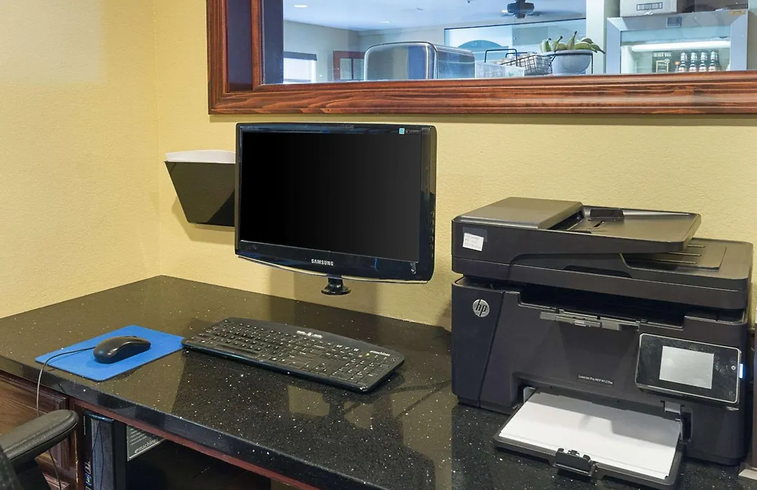 Quality Inn Parkersburg North-Vienna-1
