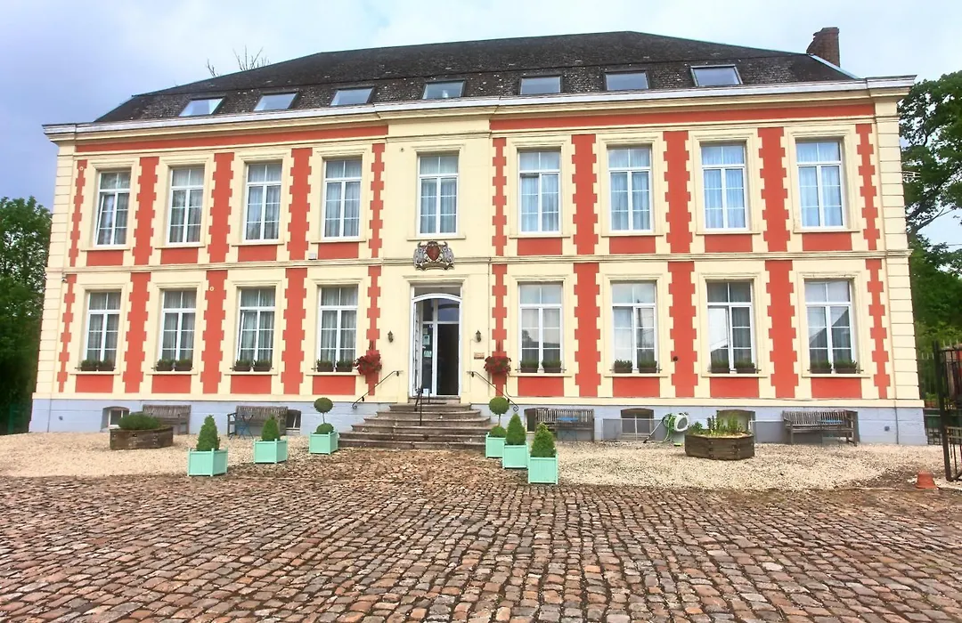 Chateau de Moulin le Comte-1