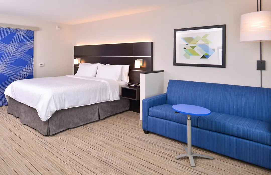 Holiday Inn Express & Suites - Olathe West By Ihg-1
