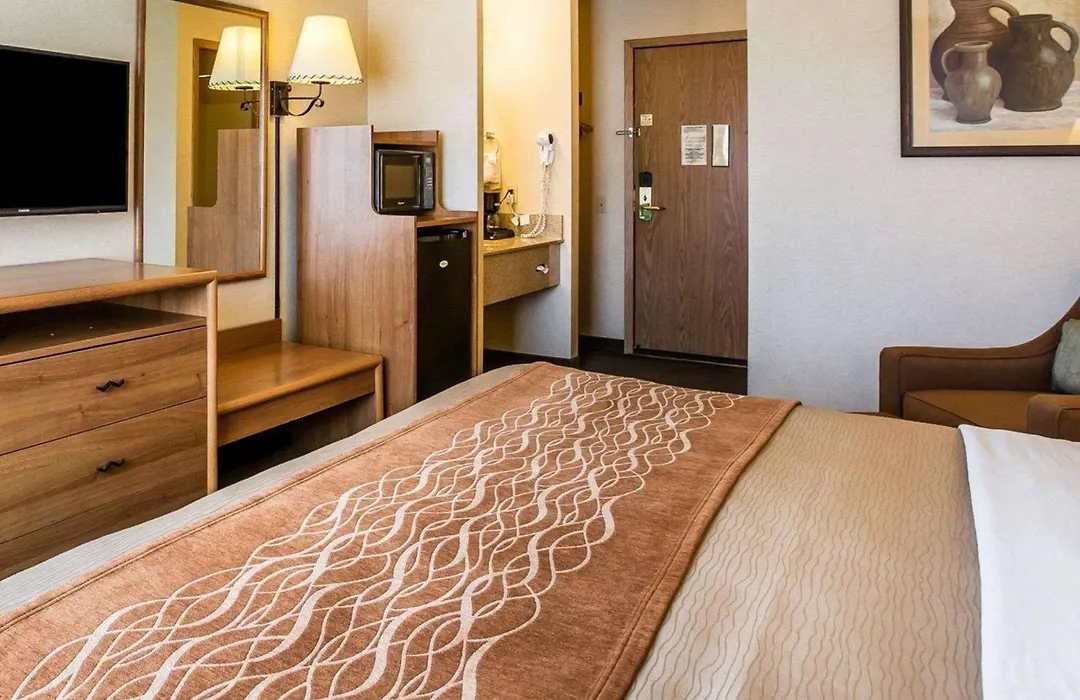 Quality Inn Lone Pine Near Mount Whitney-1