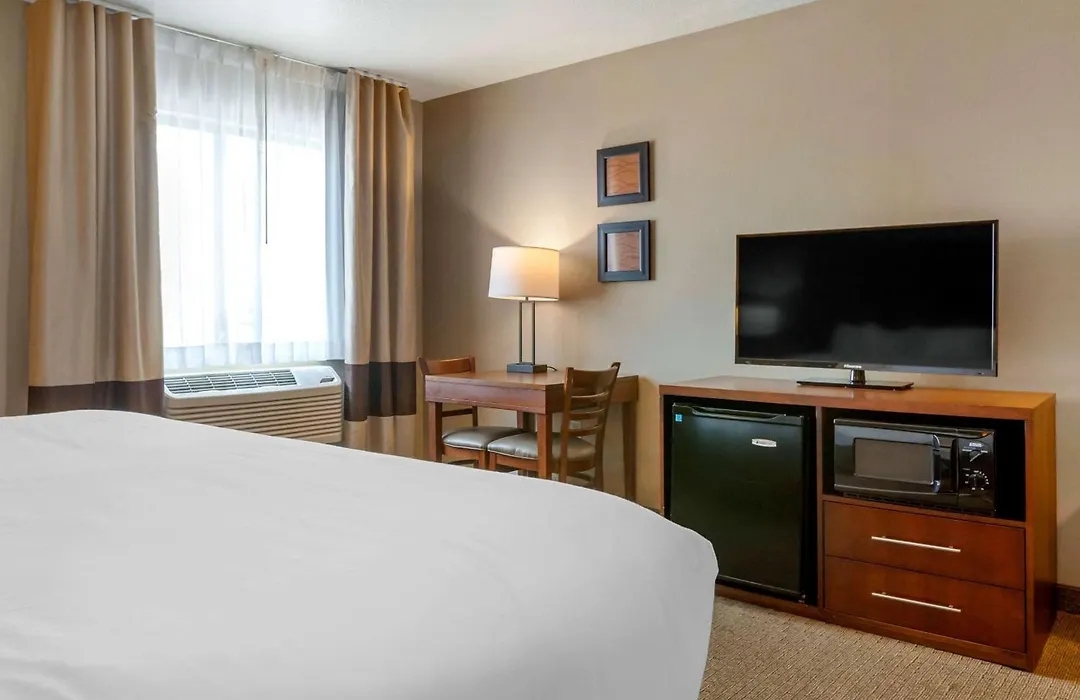 Comfort Inn Sault Ste Marie Mi-1
