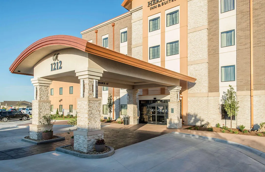 The Heritage Inn & Suites, Ascend Hotel Collection-1