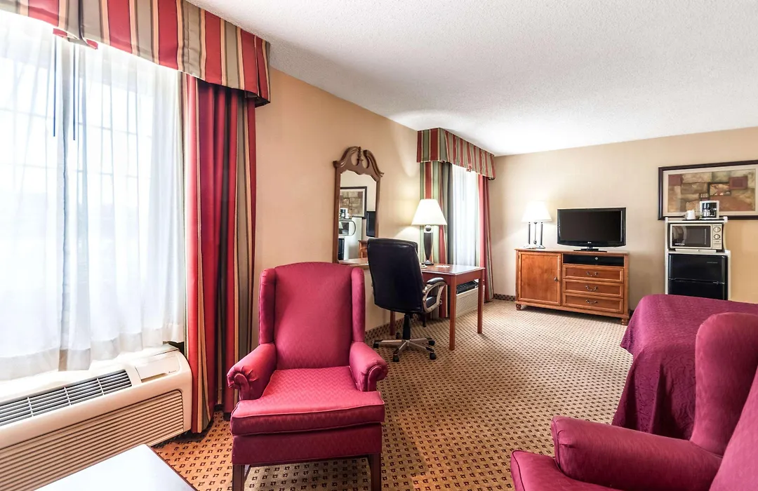 Quality Inn Ripley-1