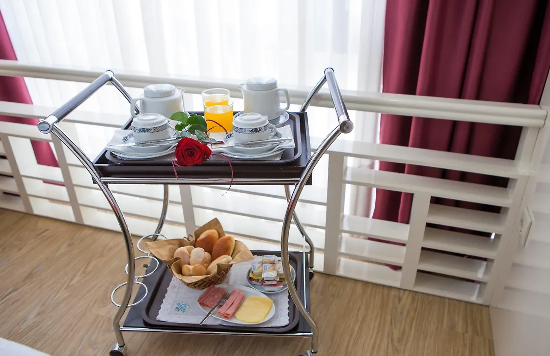 Hotel Avenida-1